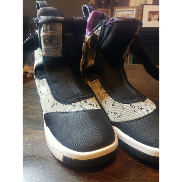 Hyperlite Gooey Size 11 Gray With Warning Signs - Picture 2 of 6